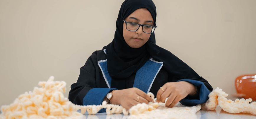 بأنشطة متميزة… اختتام برنامج الربيع في سجايا فتيات الشارقة