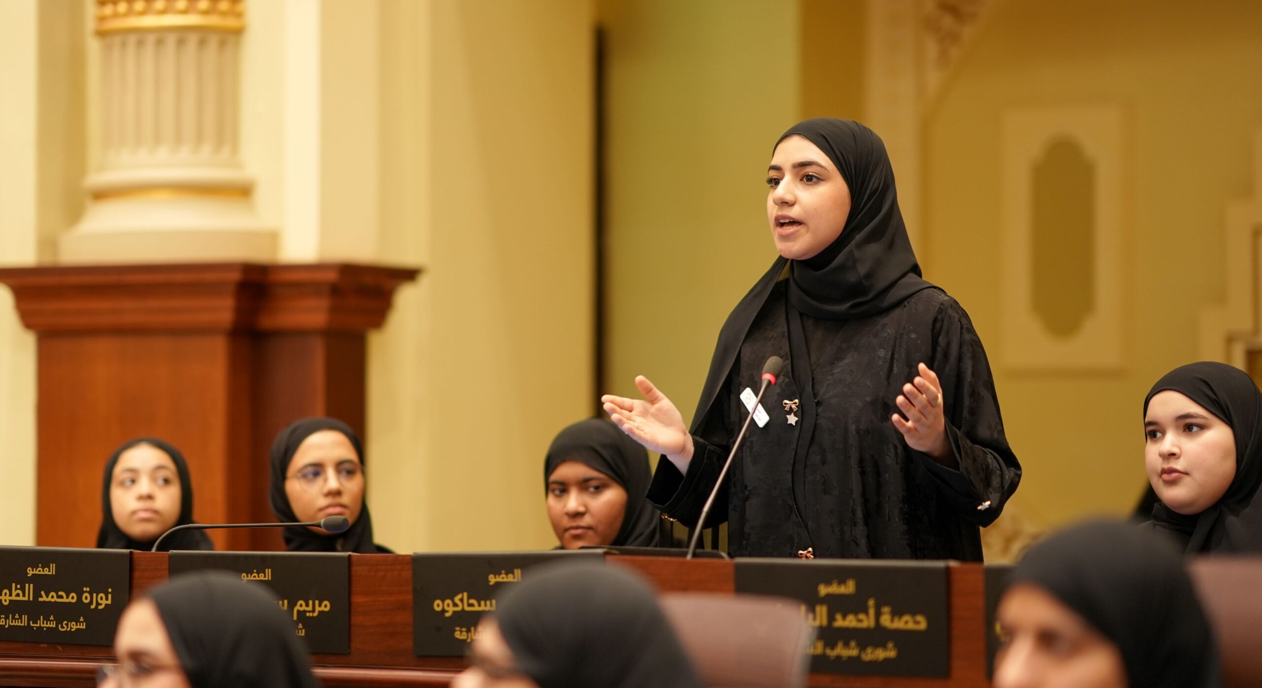 “ربع قرن” تنظم جلسة إجرائية لأعضاء مجلسي شورى أطفال وشباب الشارقة